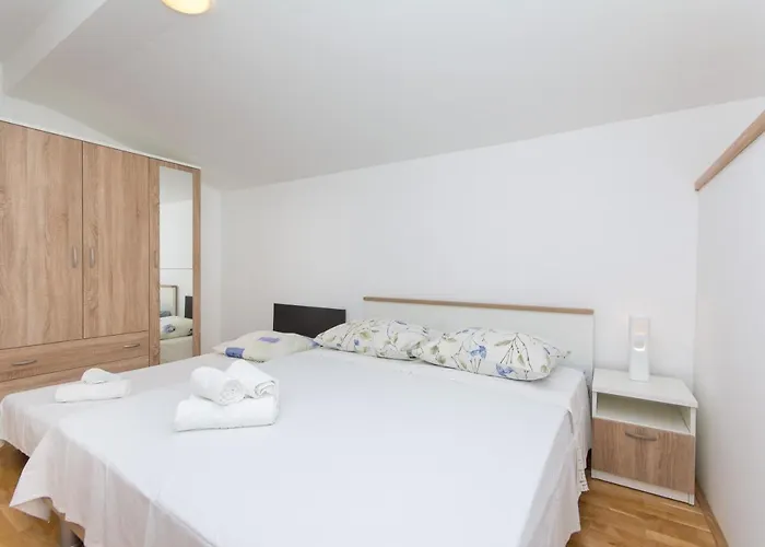 Courtyard Seafront House