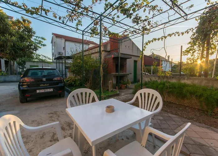 Courtyard Seafront House *
